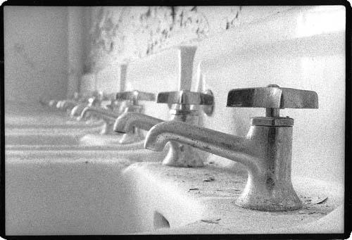 sink-faucets sink-faucets